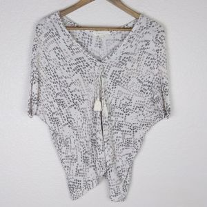 Lovestitch dolman cream to with tassels